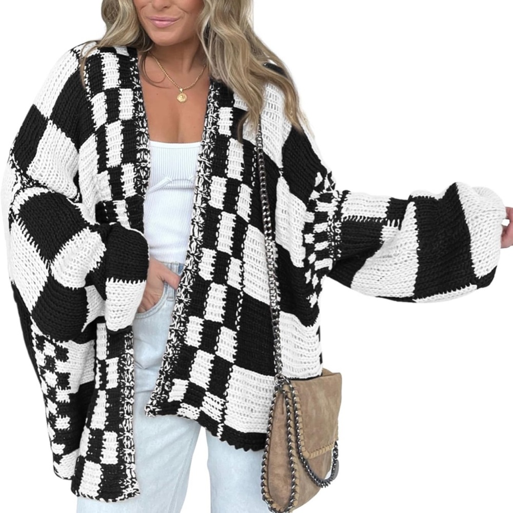Oversized Checkered Cardigan